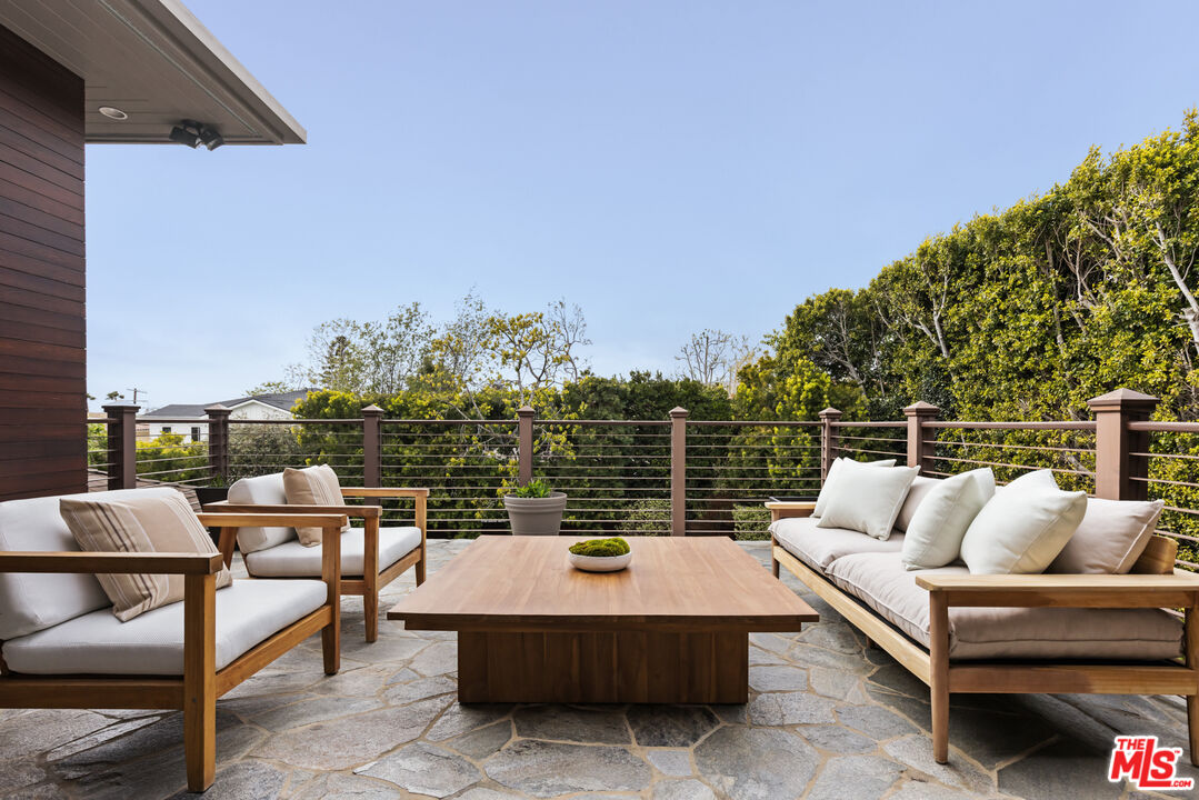 MLS #25503297 image #13