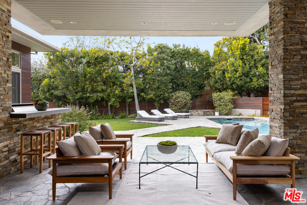 MLS #25503297 image #2