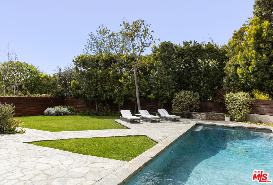 MLS #25503297 image #8