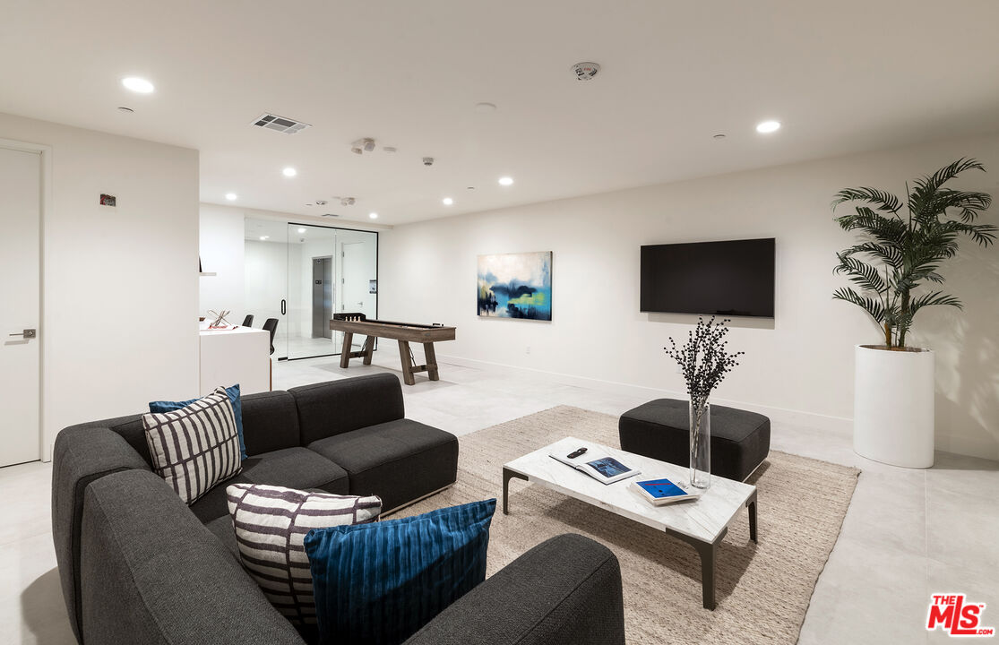 MLS #25503607 image #19