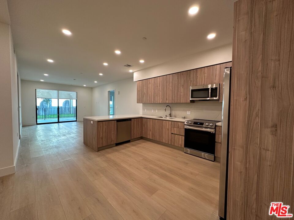 MLS #25503607 image #5