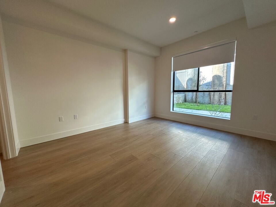 MLS #25503607 image #8