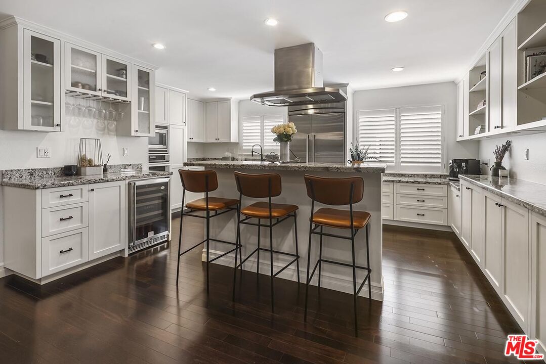 MLS #25504169 image #2