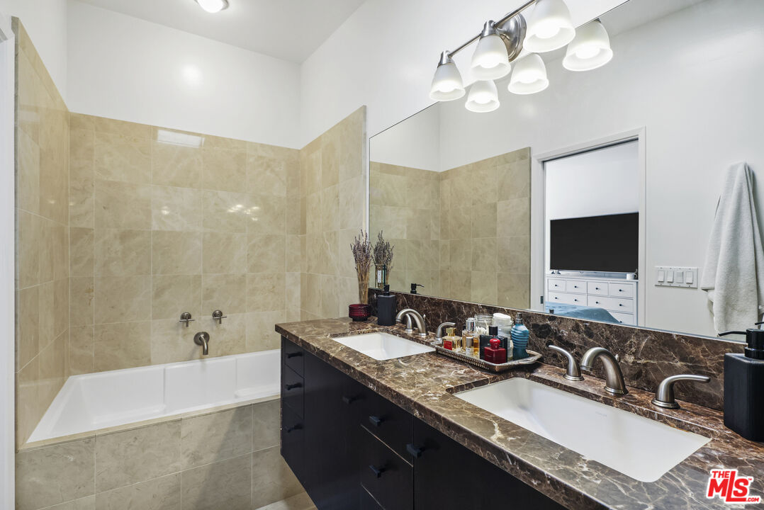 MLS #25504169 image #6