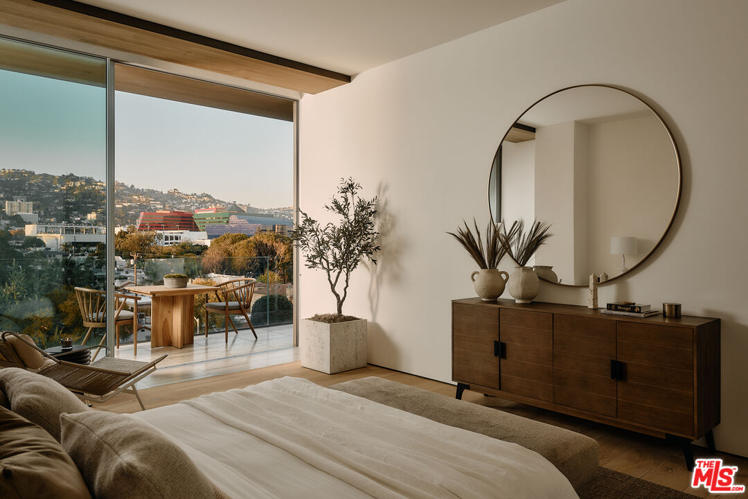 MLS #25504371 image #12