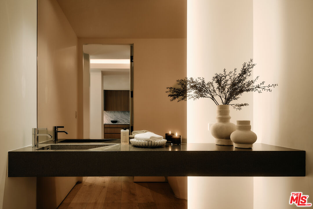 MLS #25504371 image #14