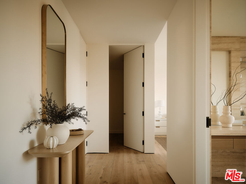 MLS #25504371 image #8