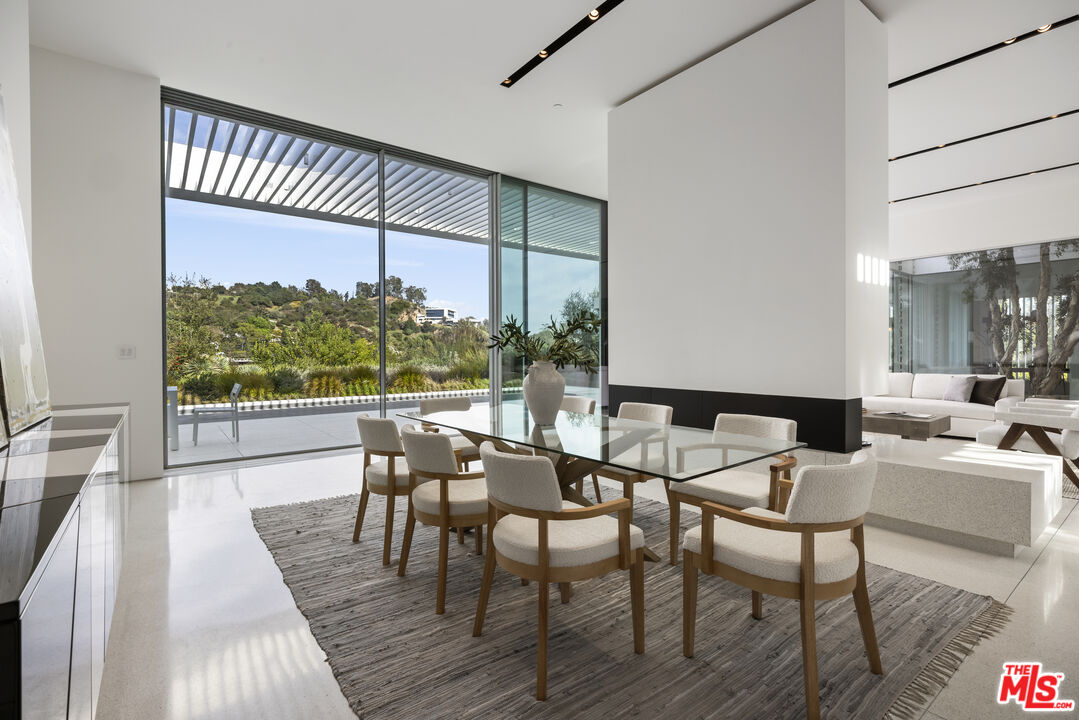 MLS #25504377 image #9