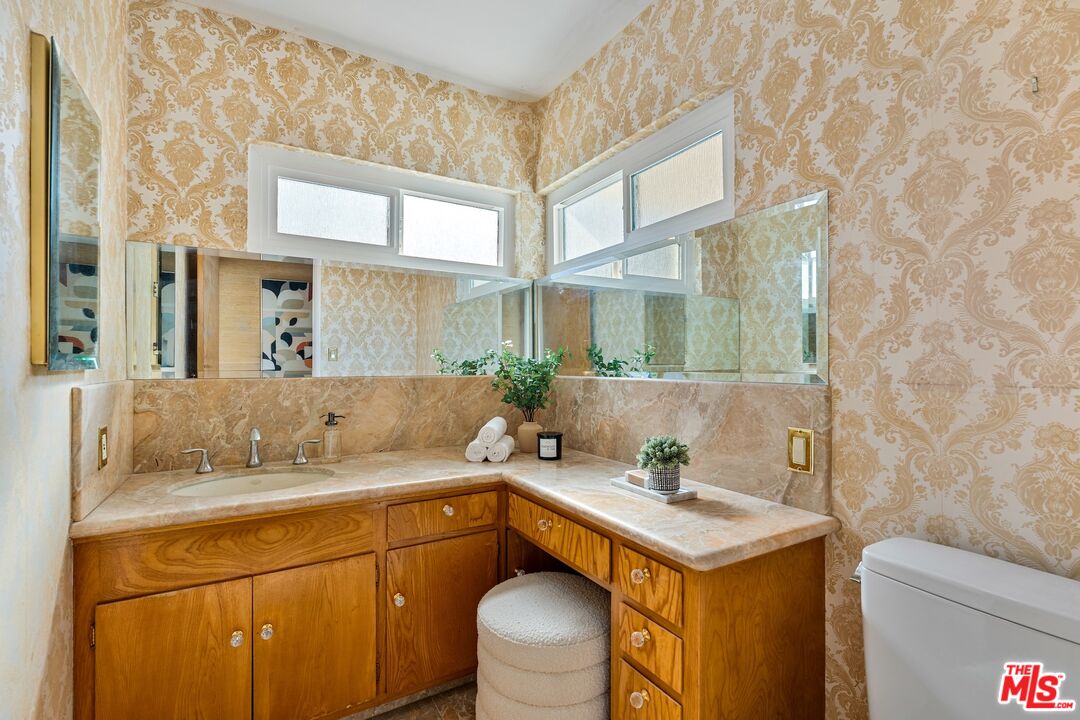 MLS #25504613 image #11