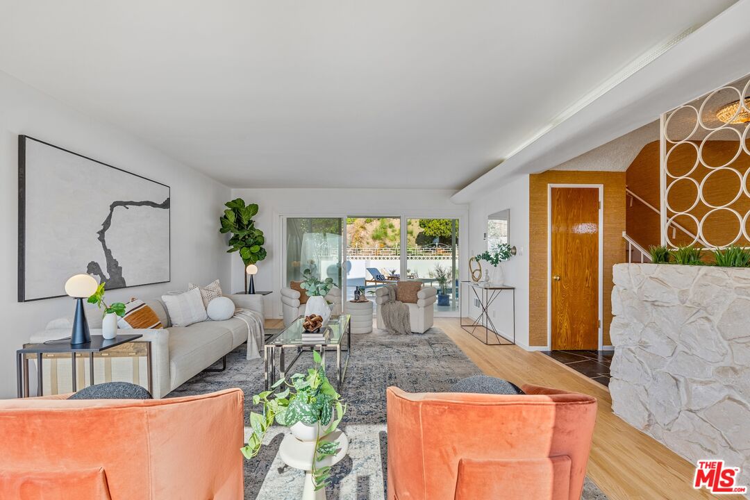 MLS #25504613 image #3