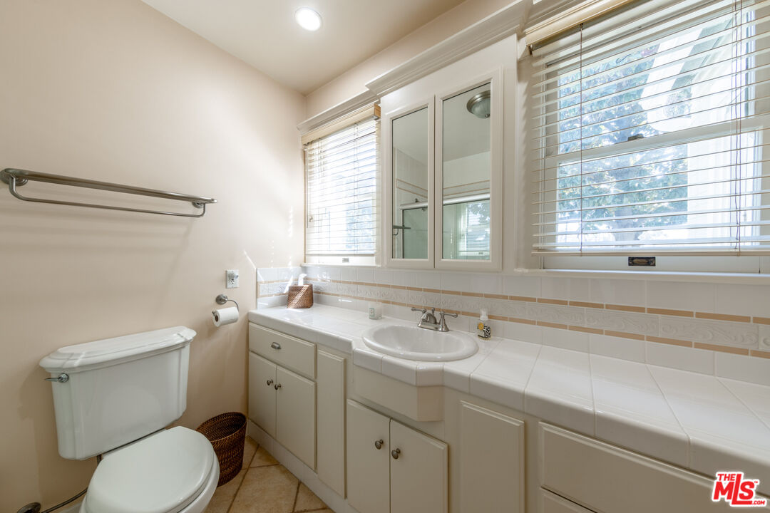 MLS #25504765 image #20