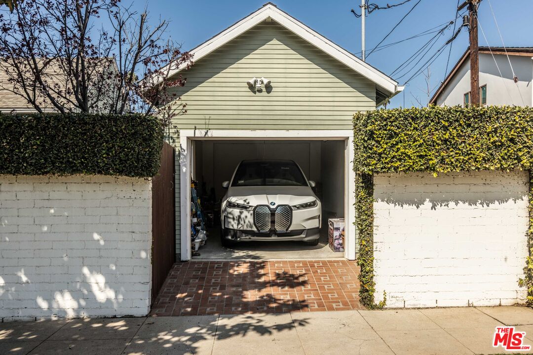 MLS #25504765 image #27