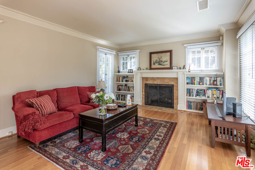 MLS #25504765 image #3