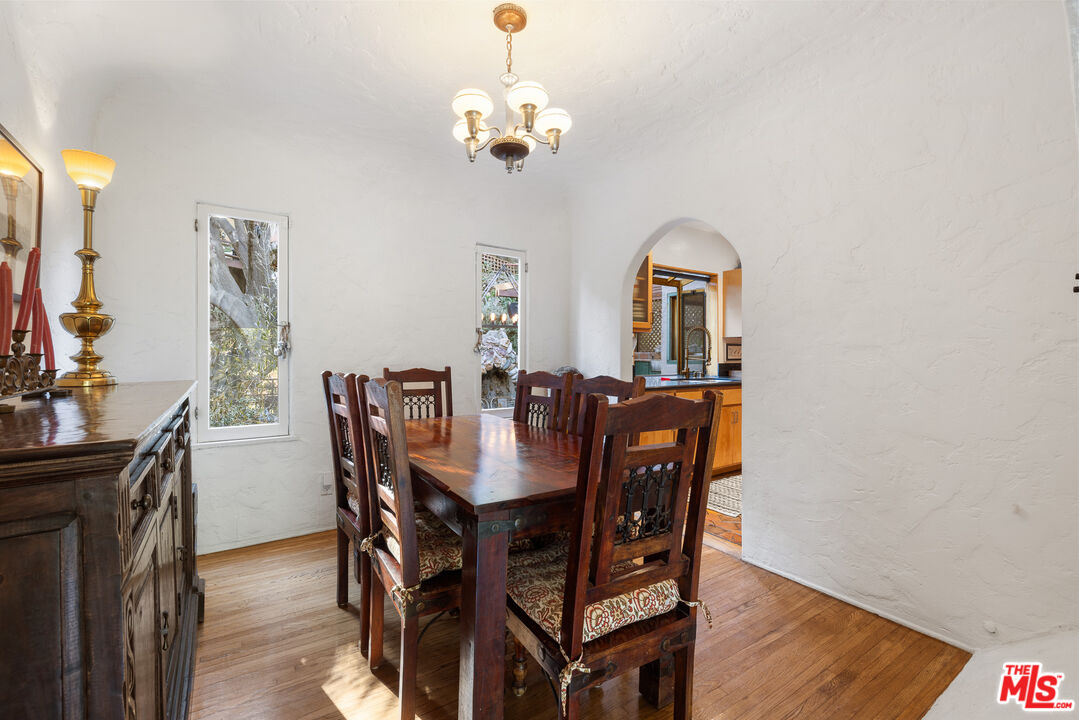 MLS #25504815 image #21