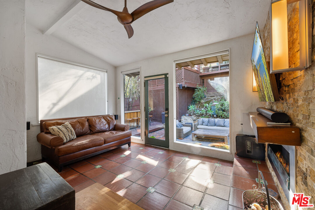 MLS #25504815 image #4