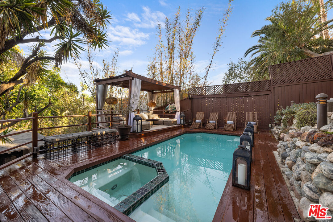 MLS #25504815 image #0