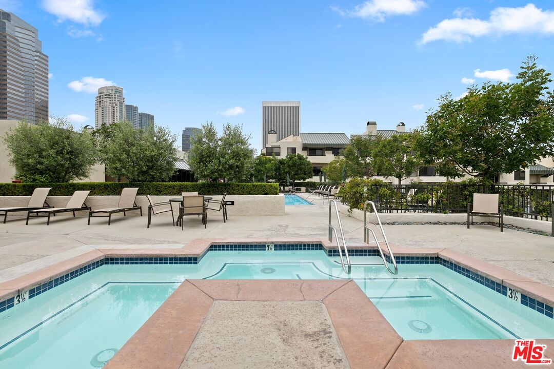 MLS #25505633 image #19