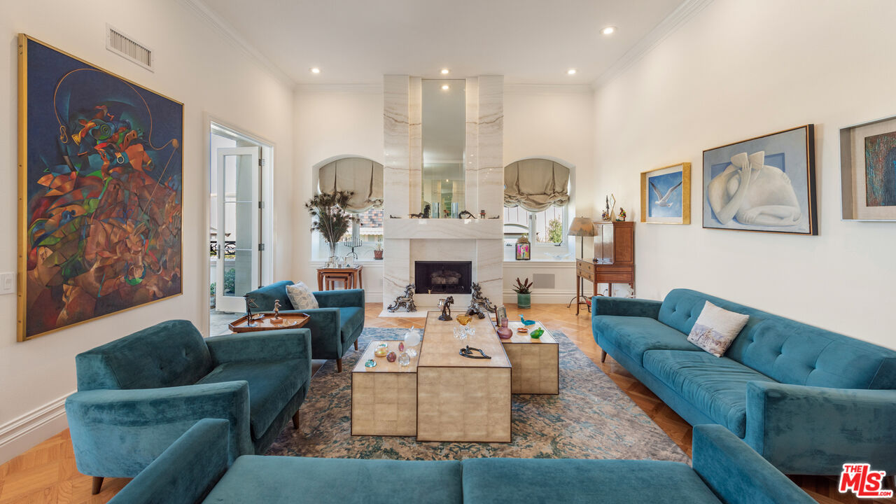 MLS #25505707 image #0