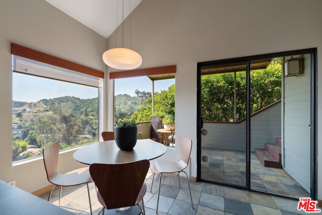 MLS #25505807 image #8