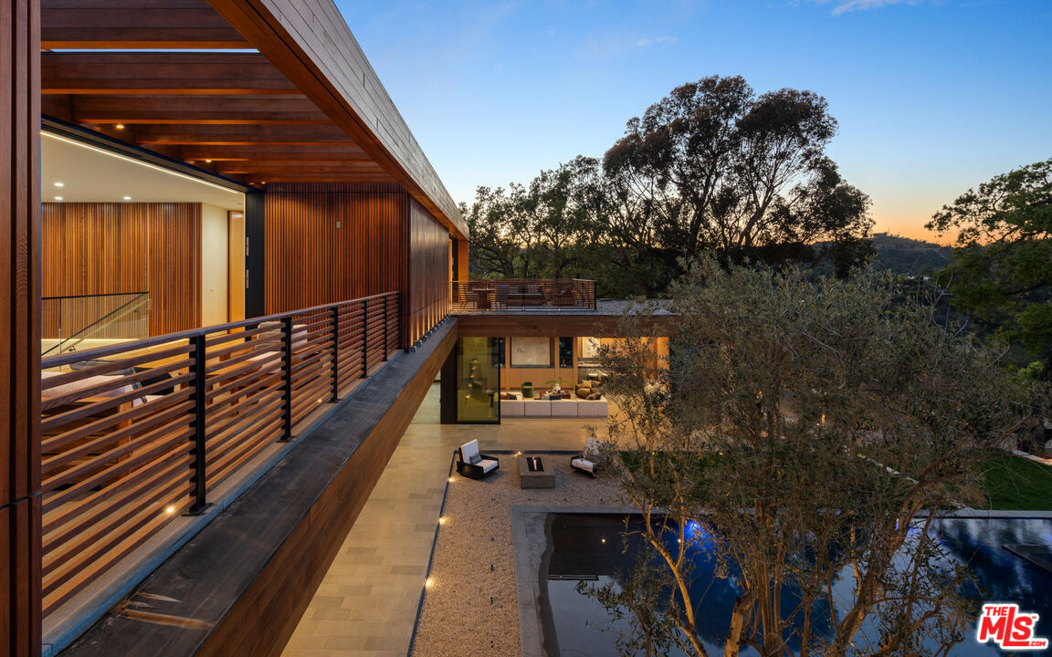 MLS #25505925 image #20