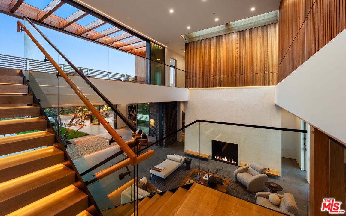 MLS #25505925 image #21