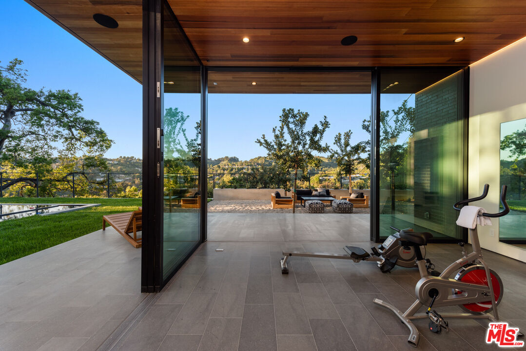 MLS #25505925 image #24