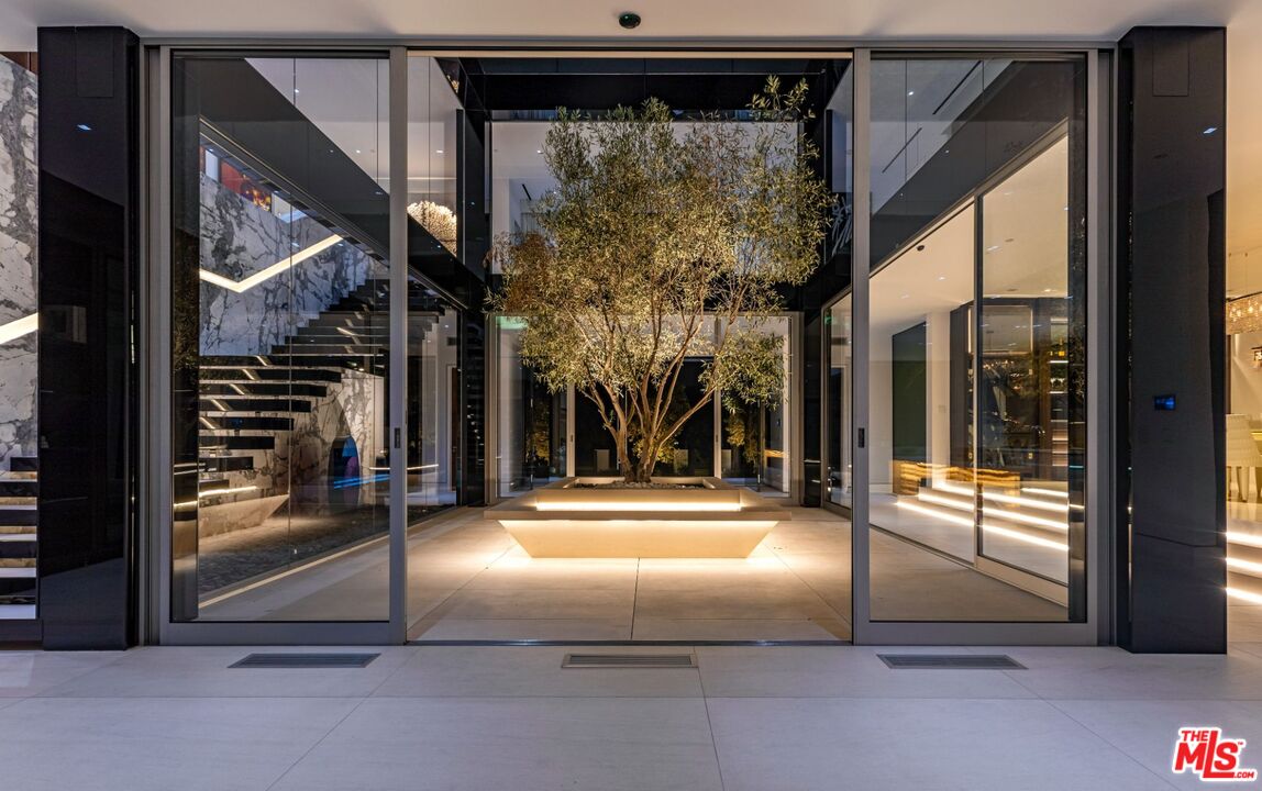 MLS #25505995 image #24