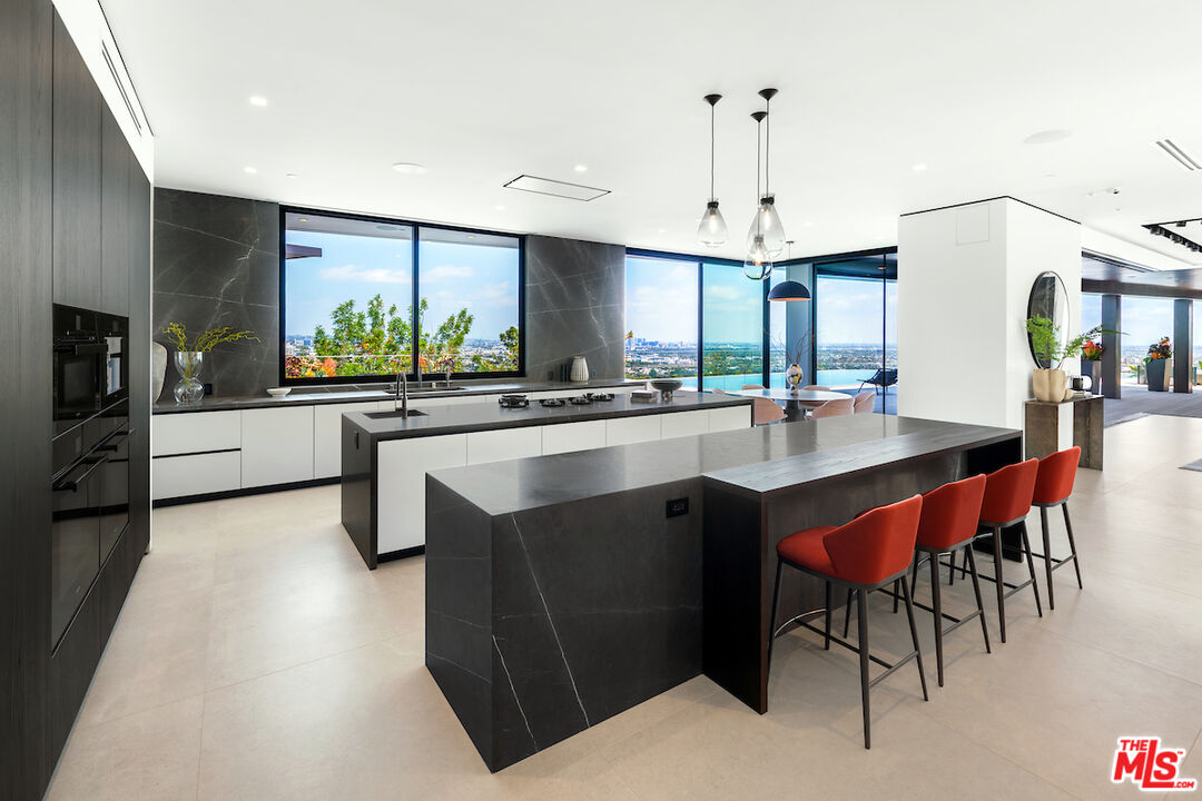 MLS #25506155 image #12