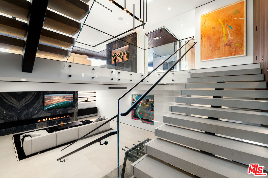 MLS #25506155 image #20