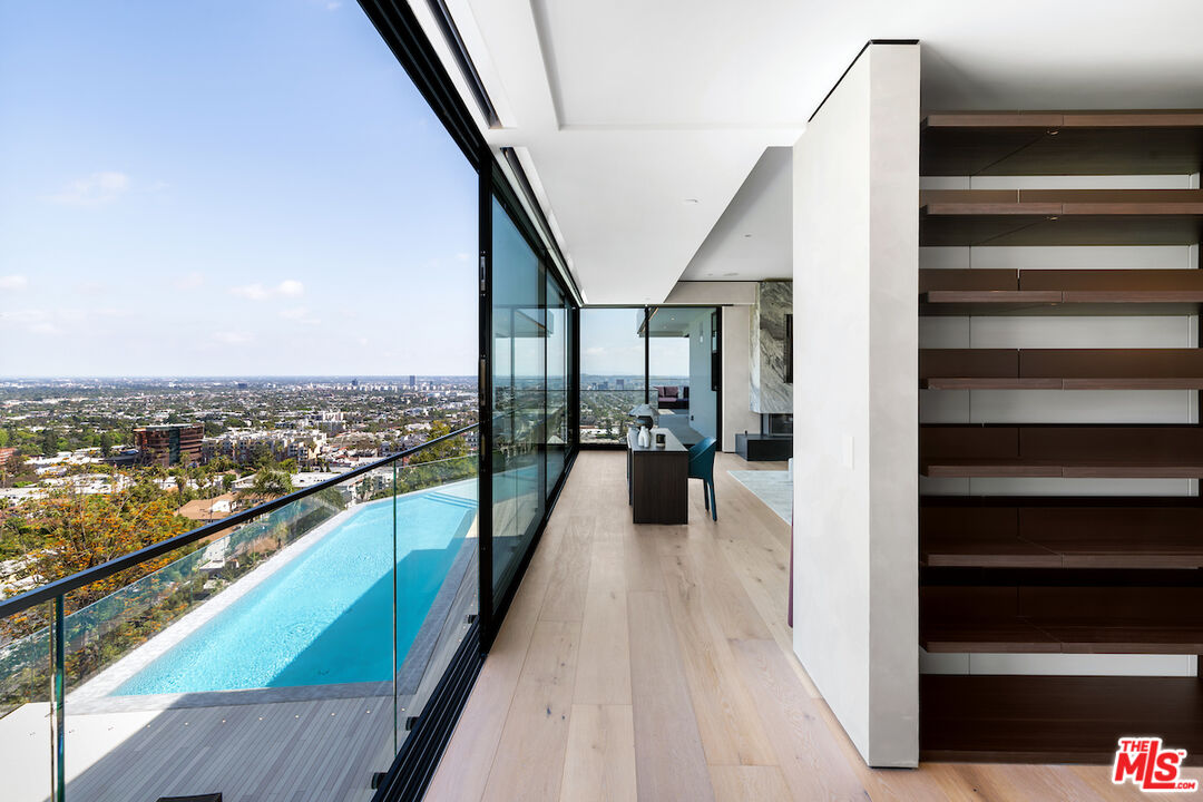 MLS #25506155 image #36