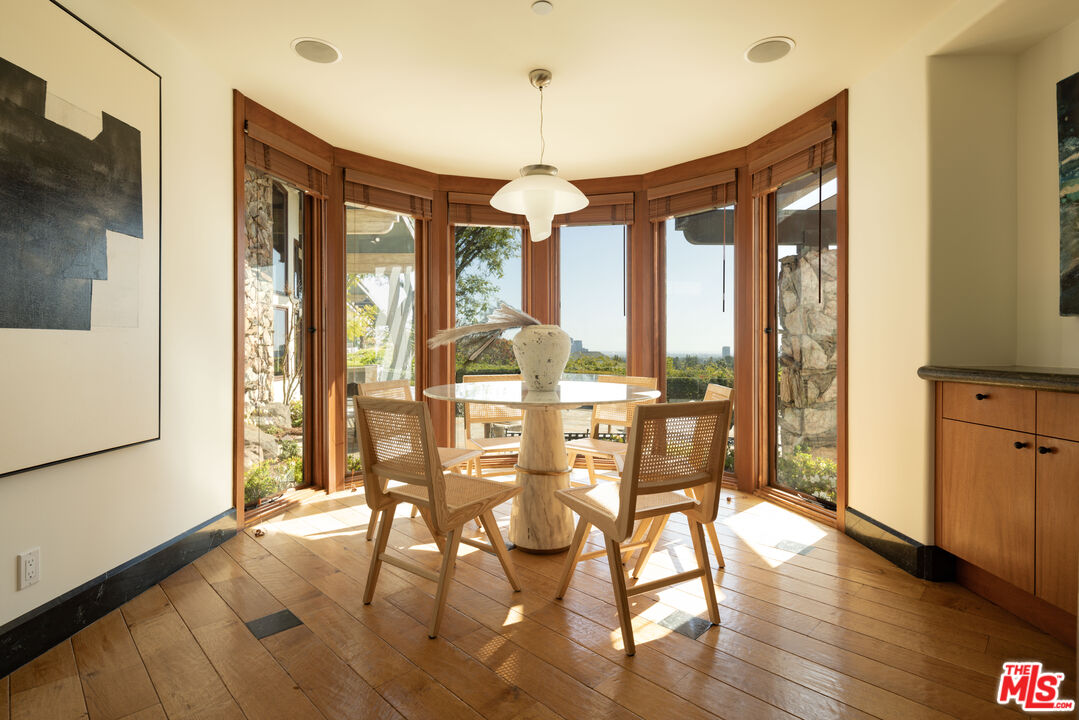 MLS #25506641 image #9