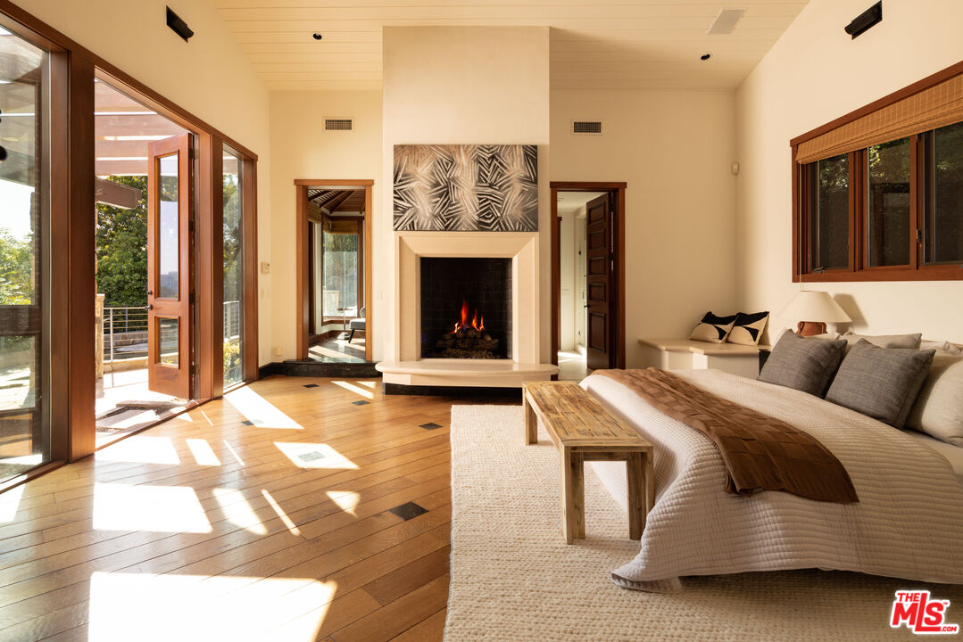 MLS #25506641 image #14