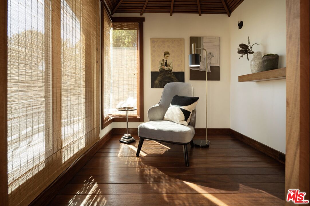 MLS #25506641 image #20