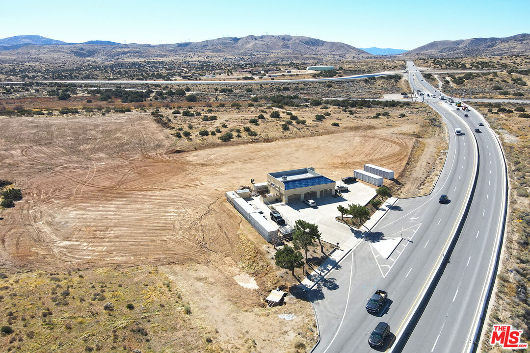 MLS #25507641 image #16