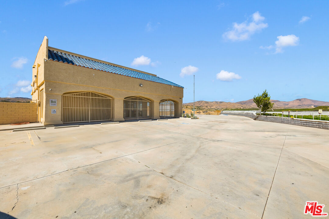 MLS #25507641 image #18