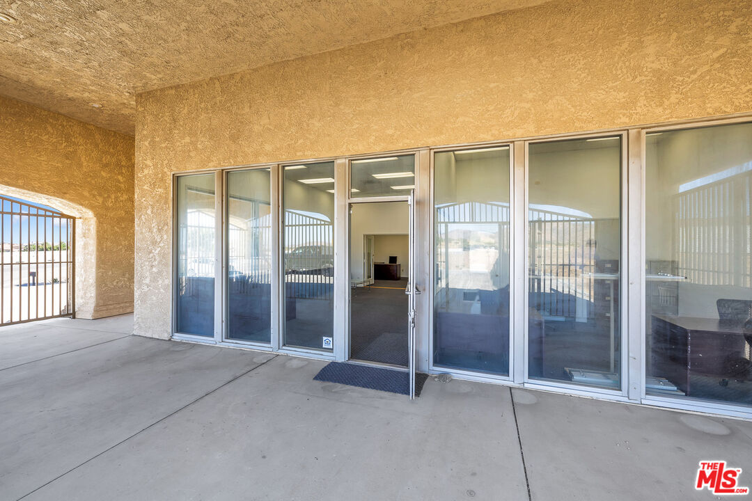 MLS #25507641 image #24