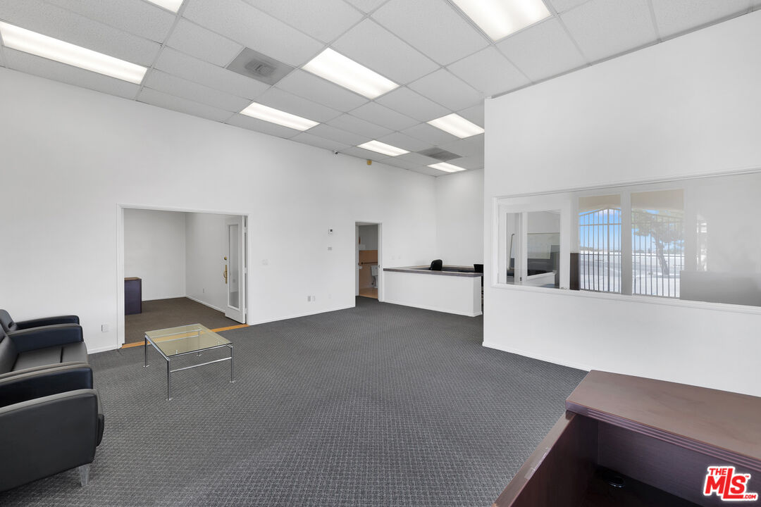 MLS #25507641 image #30