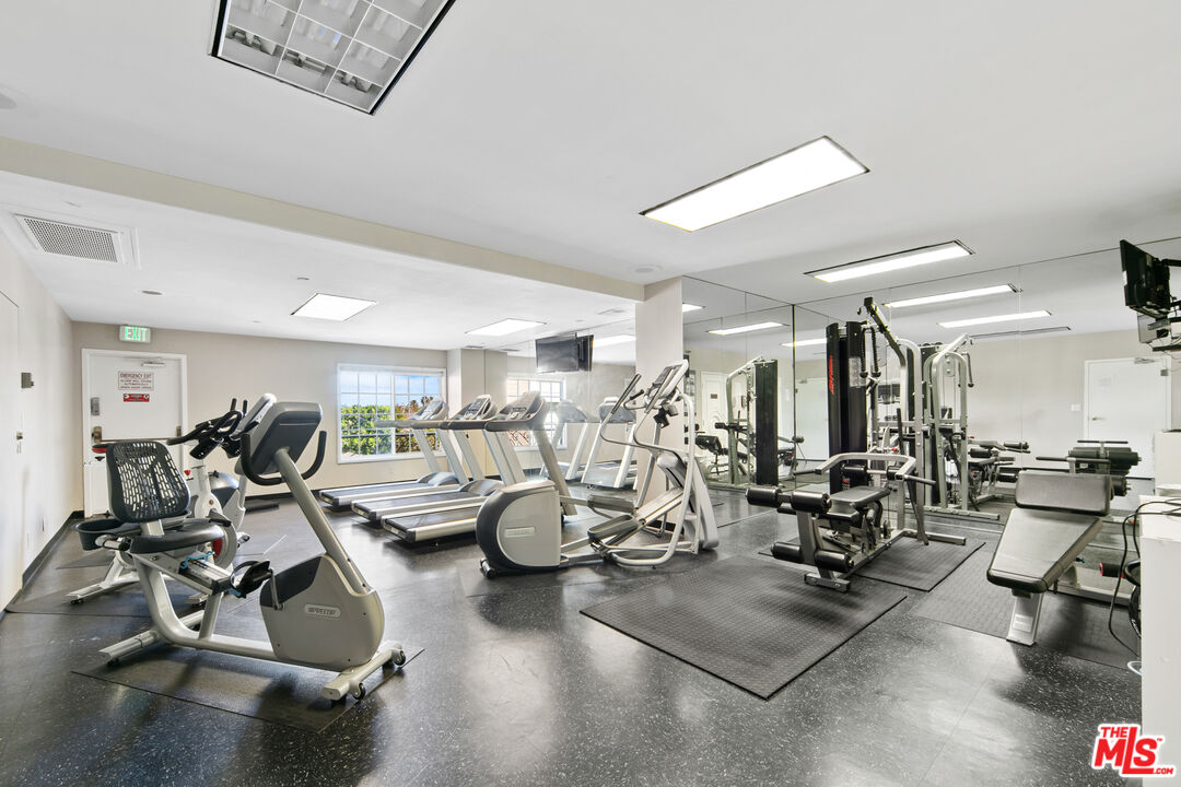 MLS #25508201 image #24