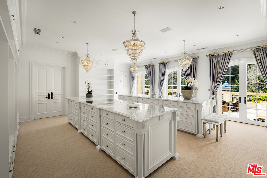 MLS #25508633 image #33