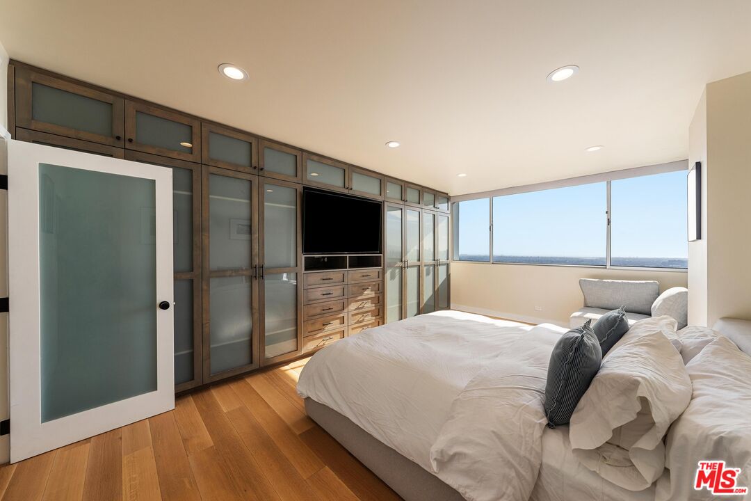 MLS #25509121 image #11