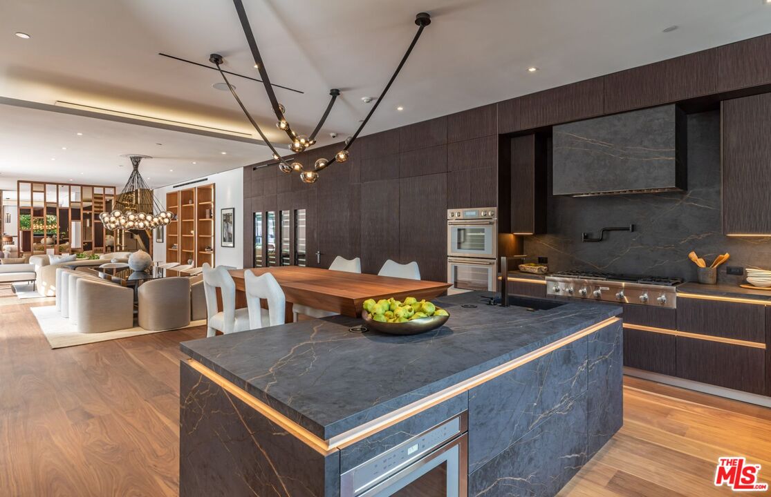 MLS #25509207 image #11