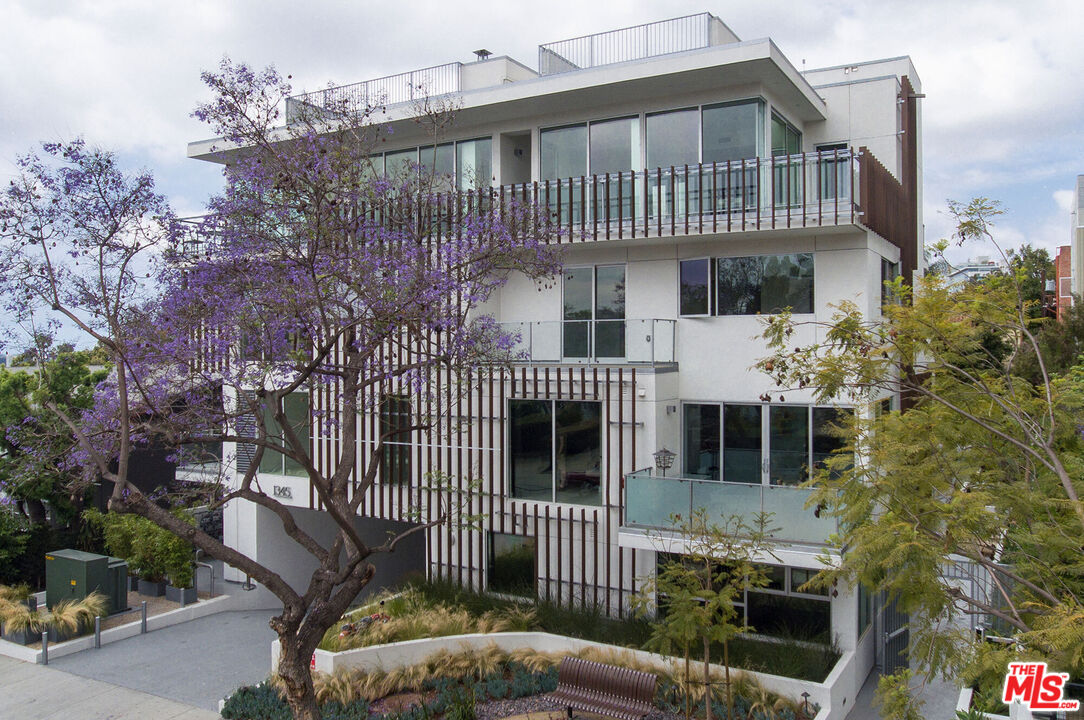 MLS #25509415 image #0