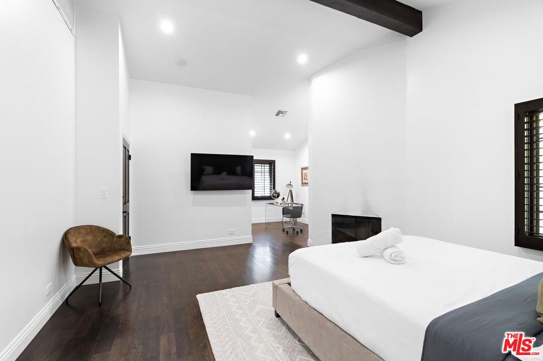 MLS #25509703 image #15