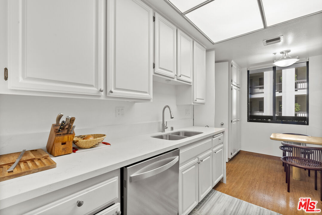 MLS #25509857 image #12