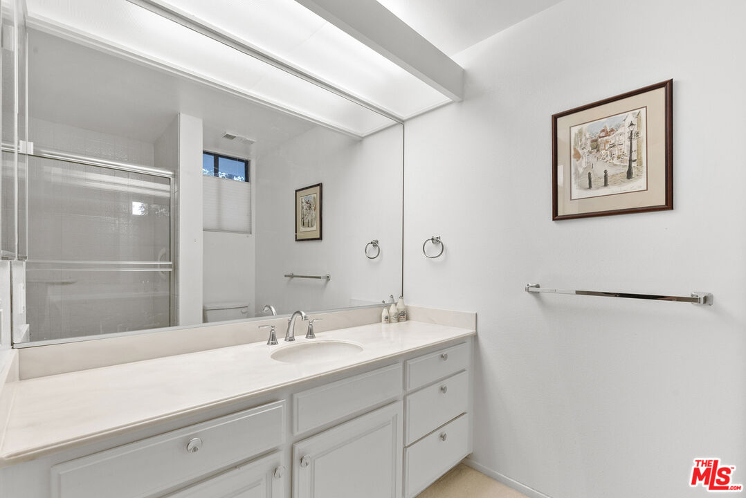 MLS #25509857 image #17