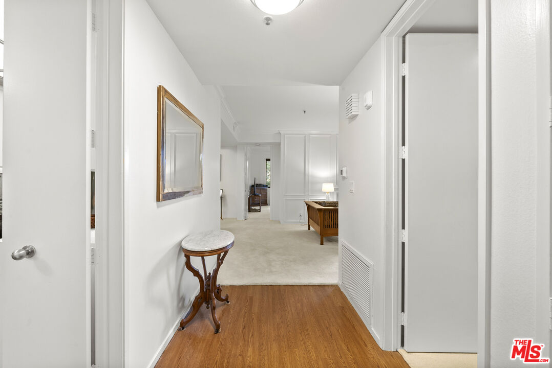 MLS #25509857 image #1