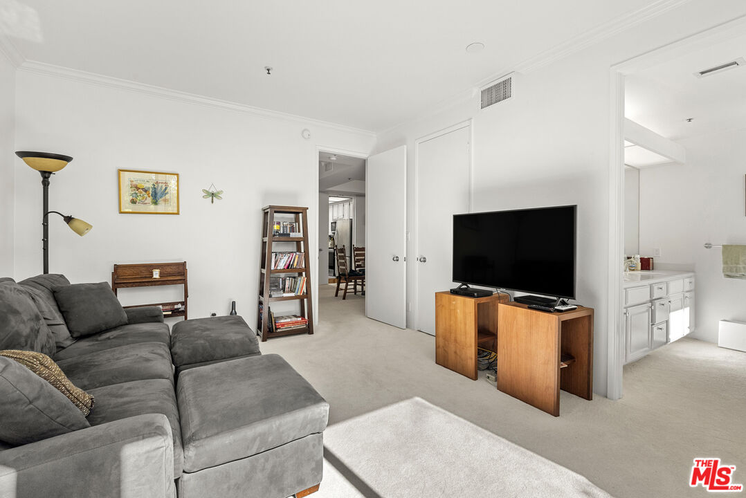 MLS #25509857 image #20