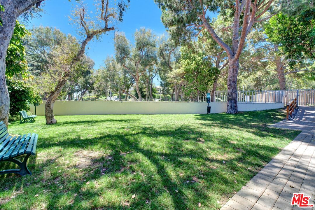 MLS #25509989 image #17