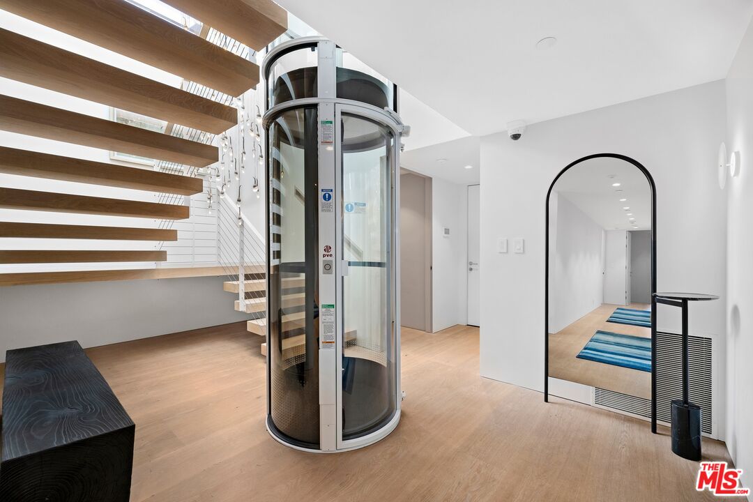 MLS #25510561 image #12