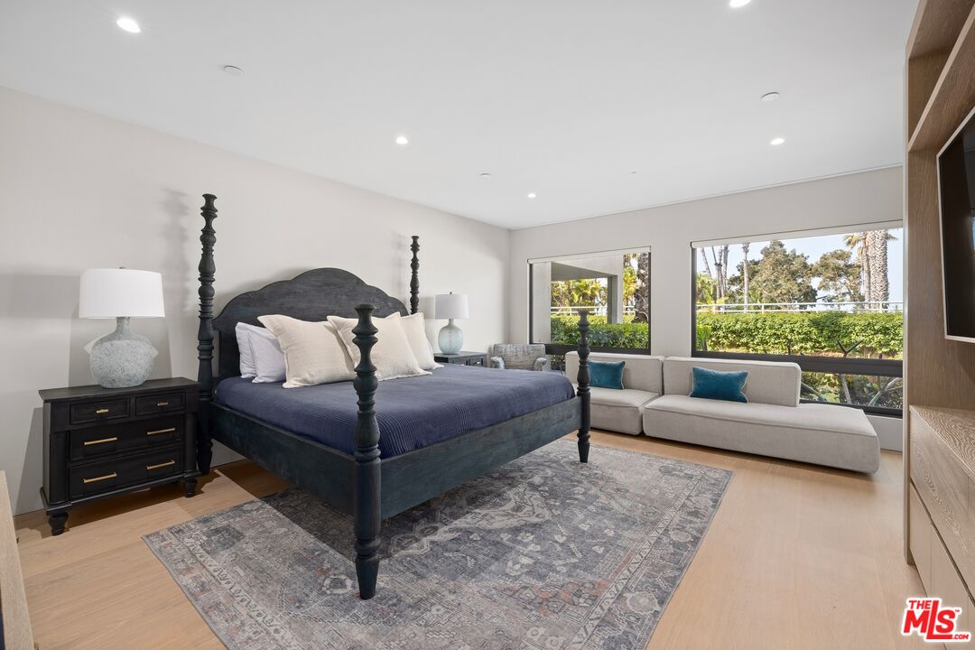 MLS #25510561 image #19